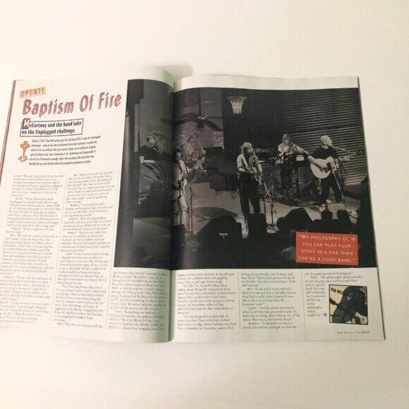 1993  Paul McCartney New World Tour Concert Program Tour Book Beatles - Picture 15 of 16